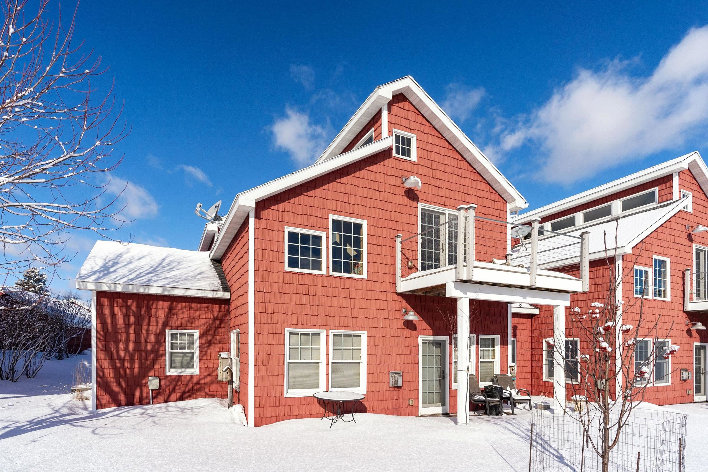 196 Marina View Dr, Knife River, MN. MLS 6106891