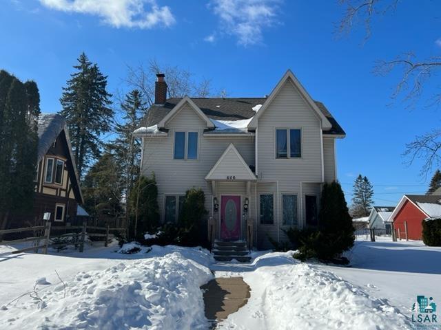 606 1/2 E 8th St, Superior, WI 54880