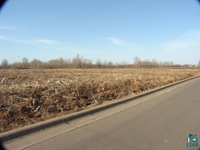 34XX Henry Cohen Dr, Superior, WI 54880 Listing Photo  2