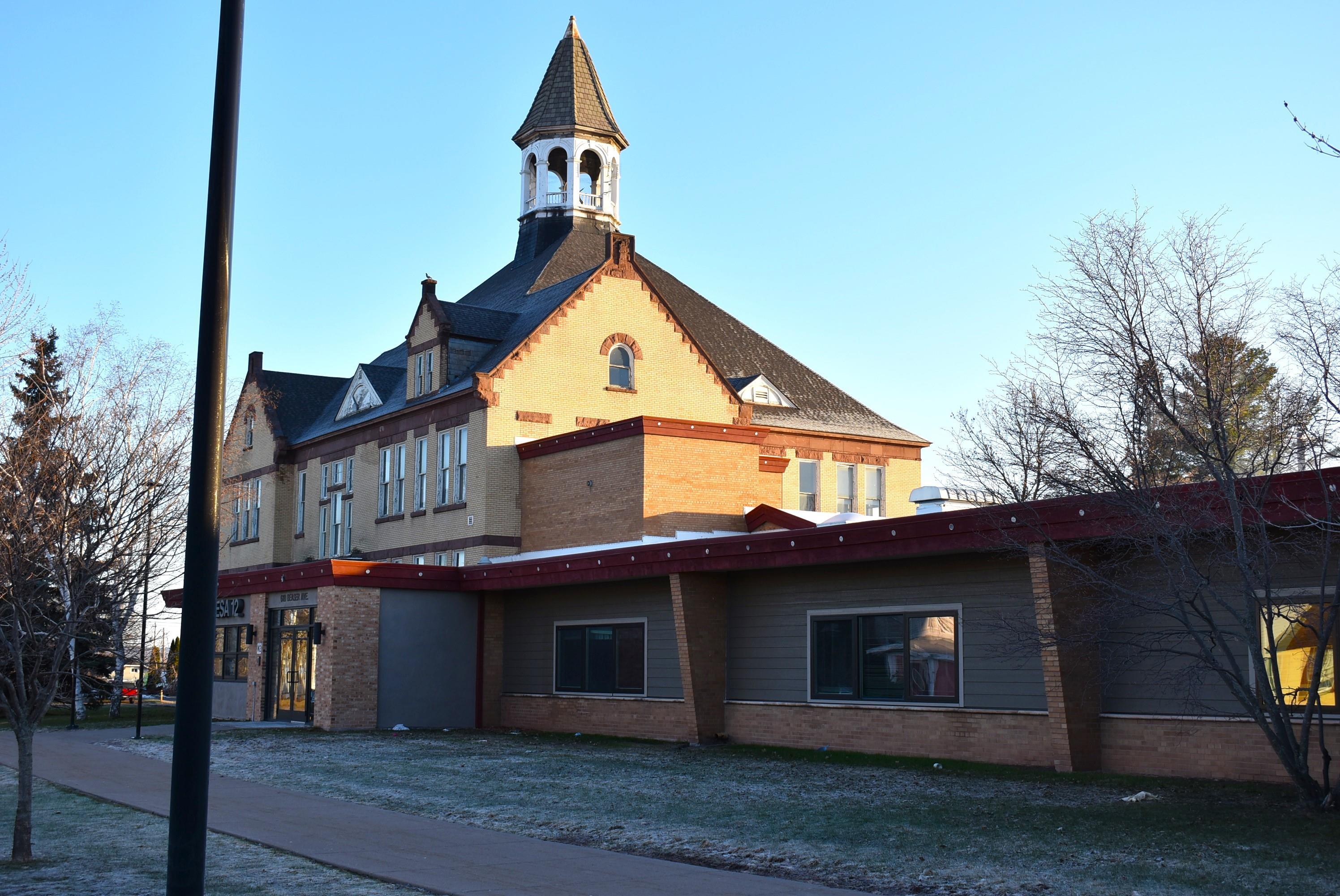 618 BEASER AVE, ASHLAND, WI 54806 Visions First Realty