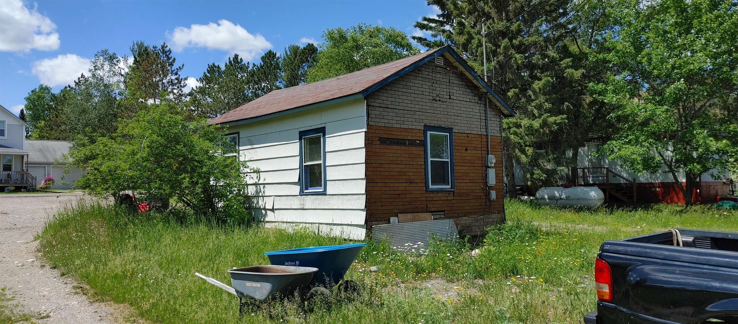 230 Main St for sale in Winton, Minnesota, MLS ID 6108477 Bear Island