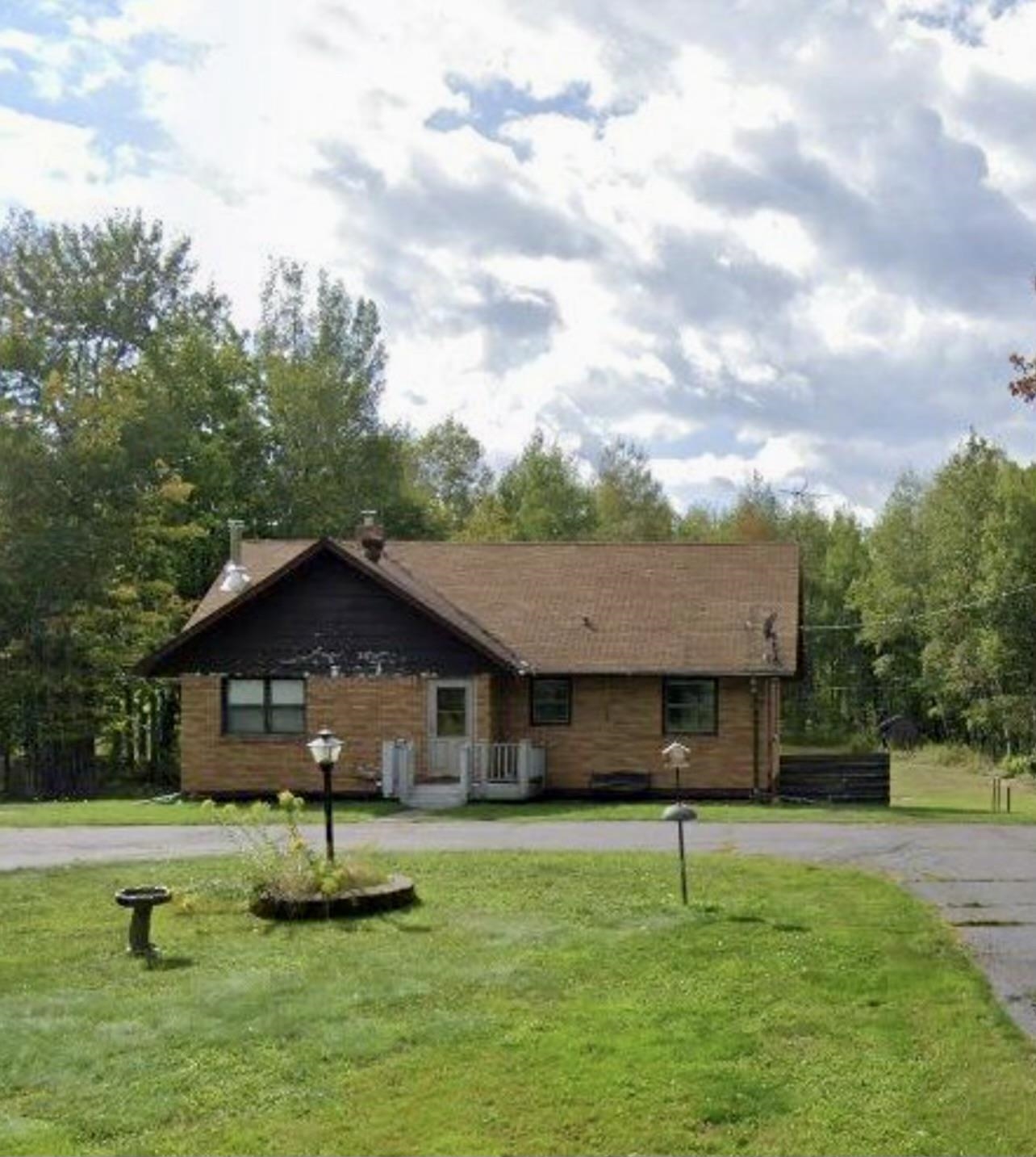 3927 Ugstad Rd, Hermantown, MN 55811 330,000 SF/Detached Sold