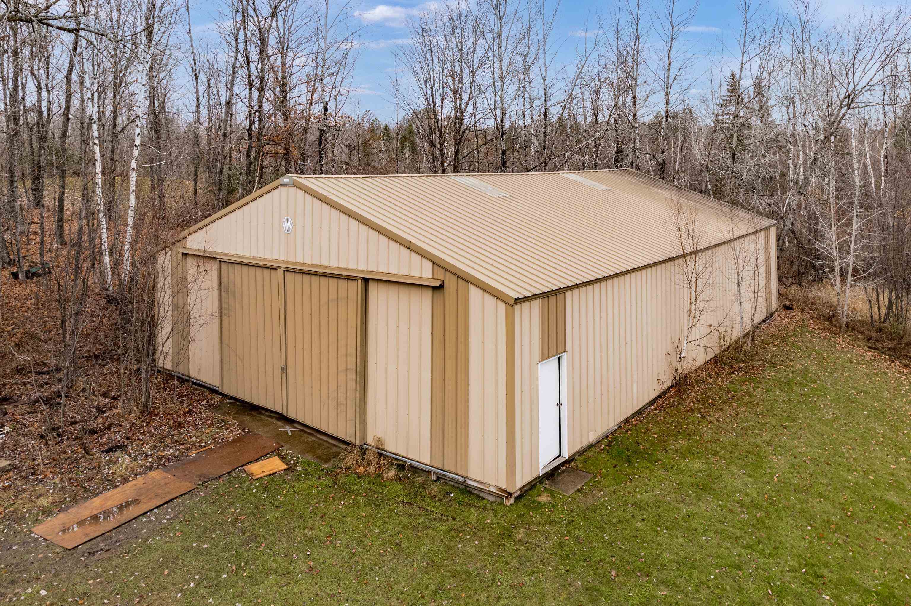 3751 Martin Rd, Duluth, MN 55803 287,000 SF/Detached Active