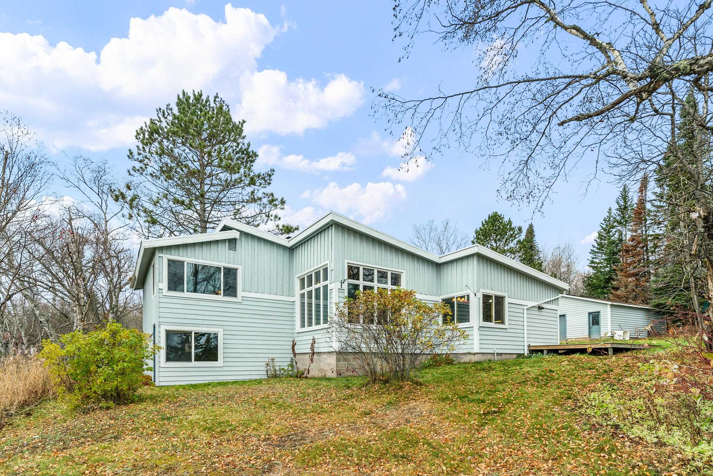 3280 Hwy 61 W, Grand Marais, MN 55604 749,900 SF/Detached Active