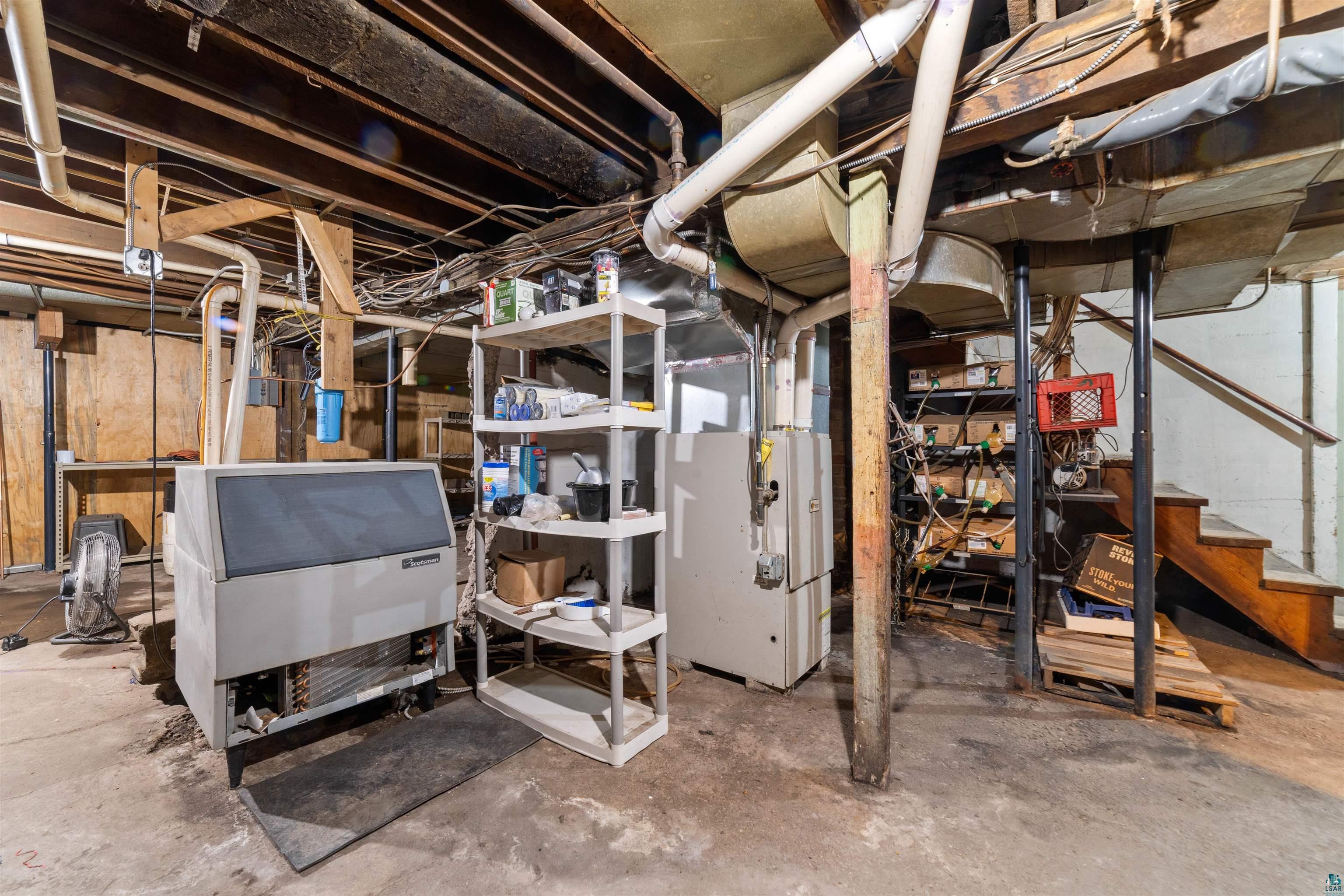 1321 Commonwealth Ave, Duluth, MN 55808 Listing Photo  22