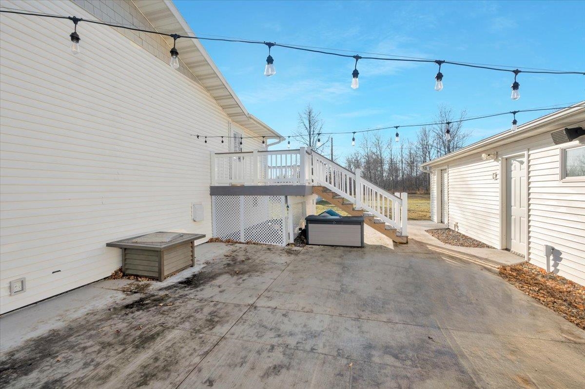 2110 E 12th St, Superior, WI 54880 310,000 SF/Detached Sold