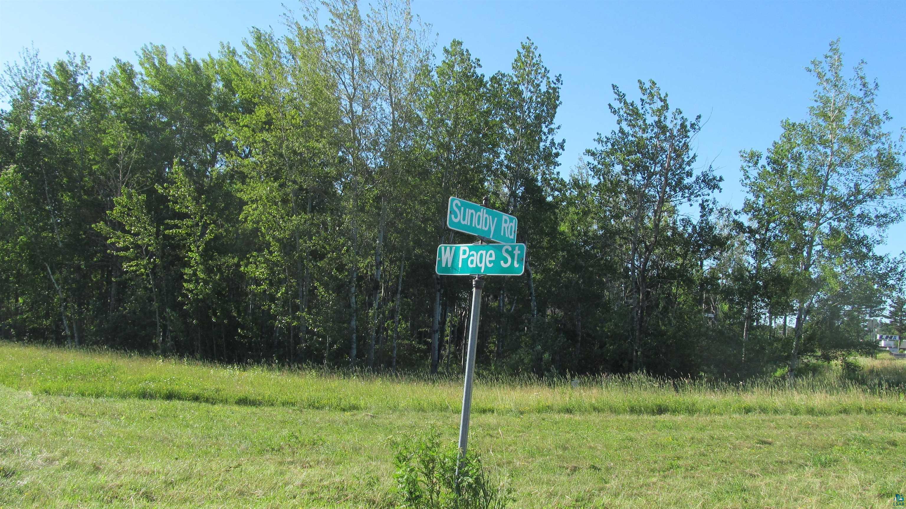 xxxx Maple Grove Rd, Duluth, MN 55811 Listing Photo  3
