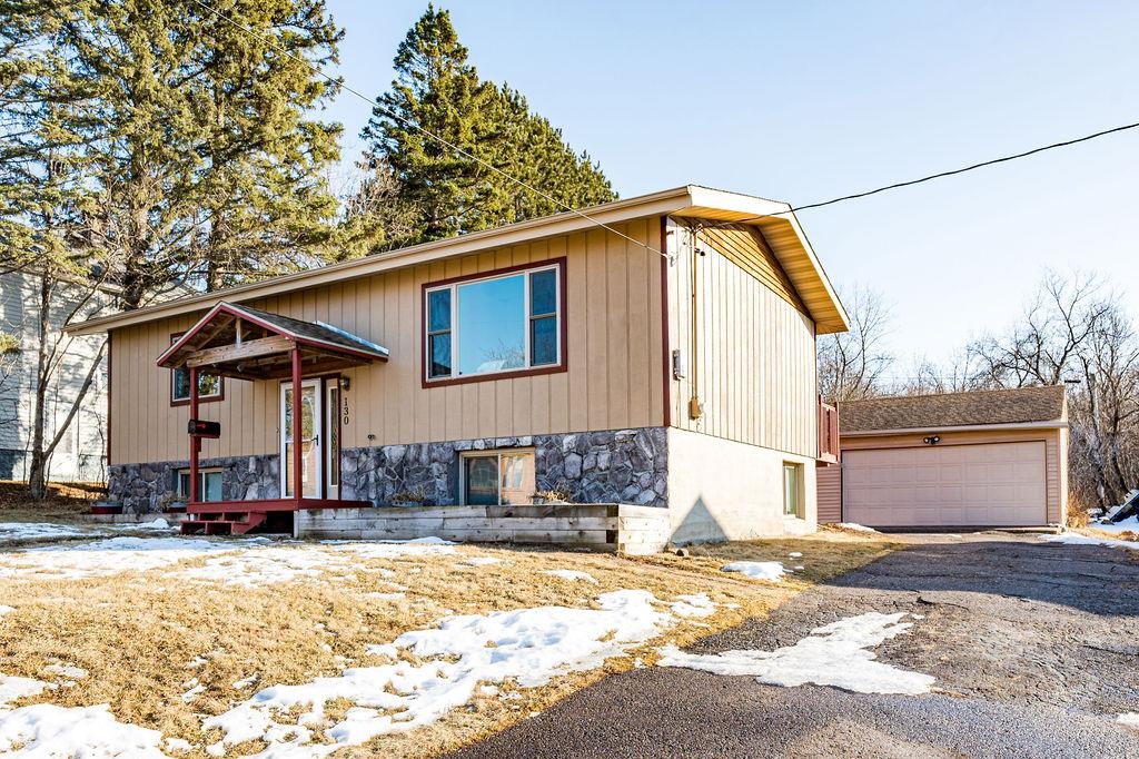 130 W Quince St, Duluth, MN 55811 339,000 SF/Detached Sold
