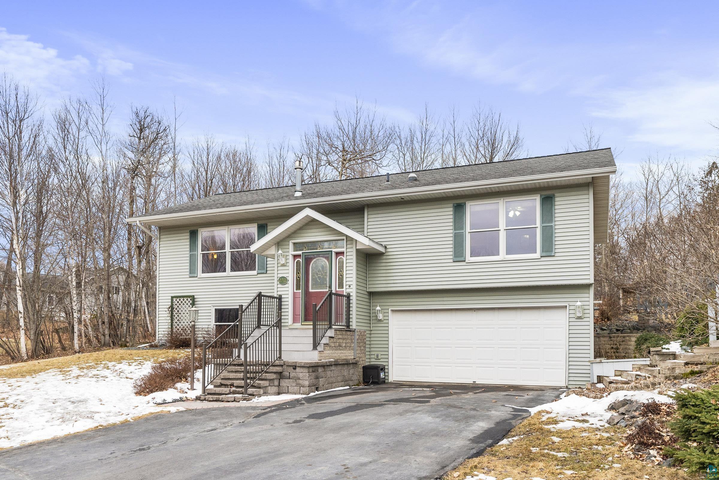 2311 Portage Dr, Duluth, MN 55811 Listing Photo  35