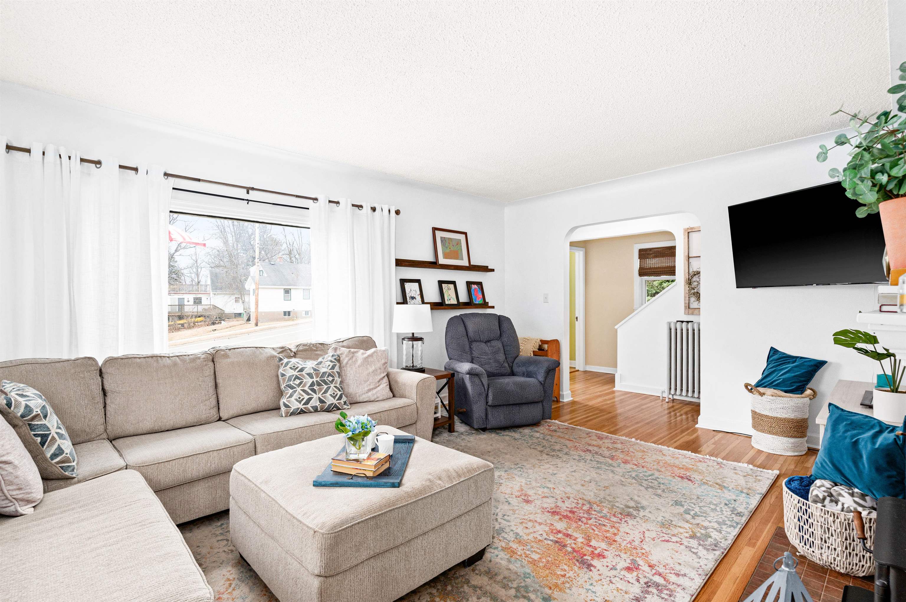 523 Glenwood St, Duluth, MN 55804 329,900 SF/Detached Active