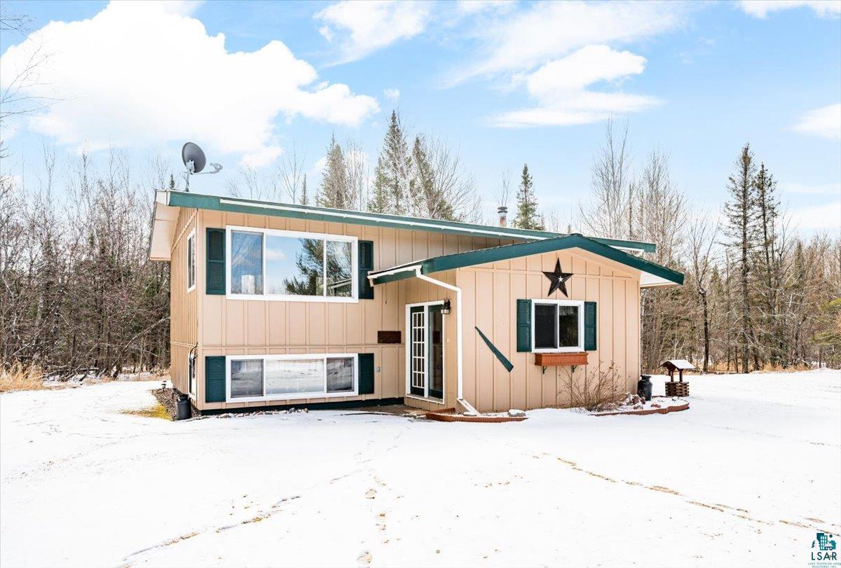 808 Airport Rd, Two Harbors, MN 55616 Listing Photo  1