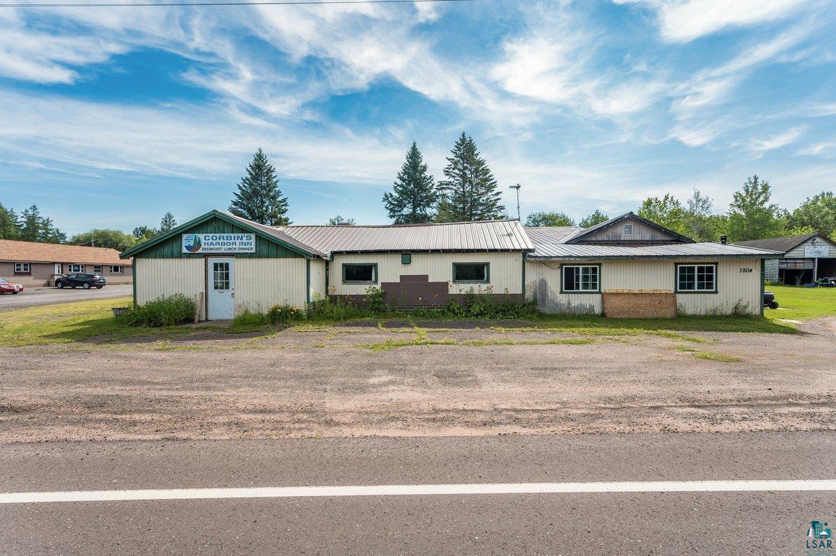 7804 S County Rd A, Superior, WI 54880 Listing Photo  1