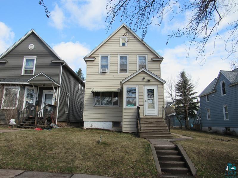 2913 Exeter St, Duluth, MN 55806 Listing Photo  1