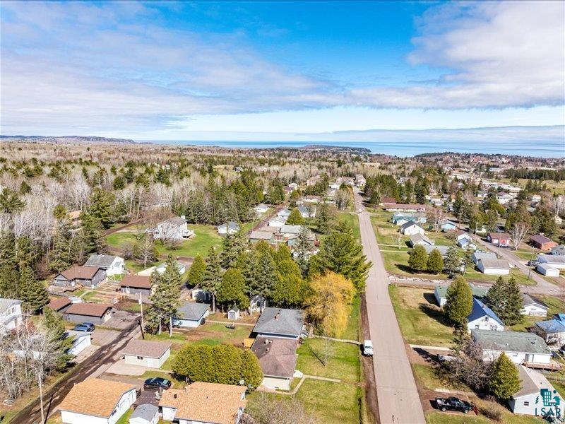 1715 9th Ave, Two Harbors, MN 55616 Listing Photo  25