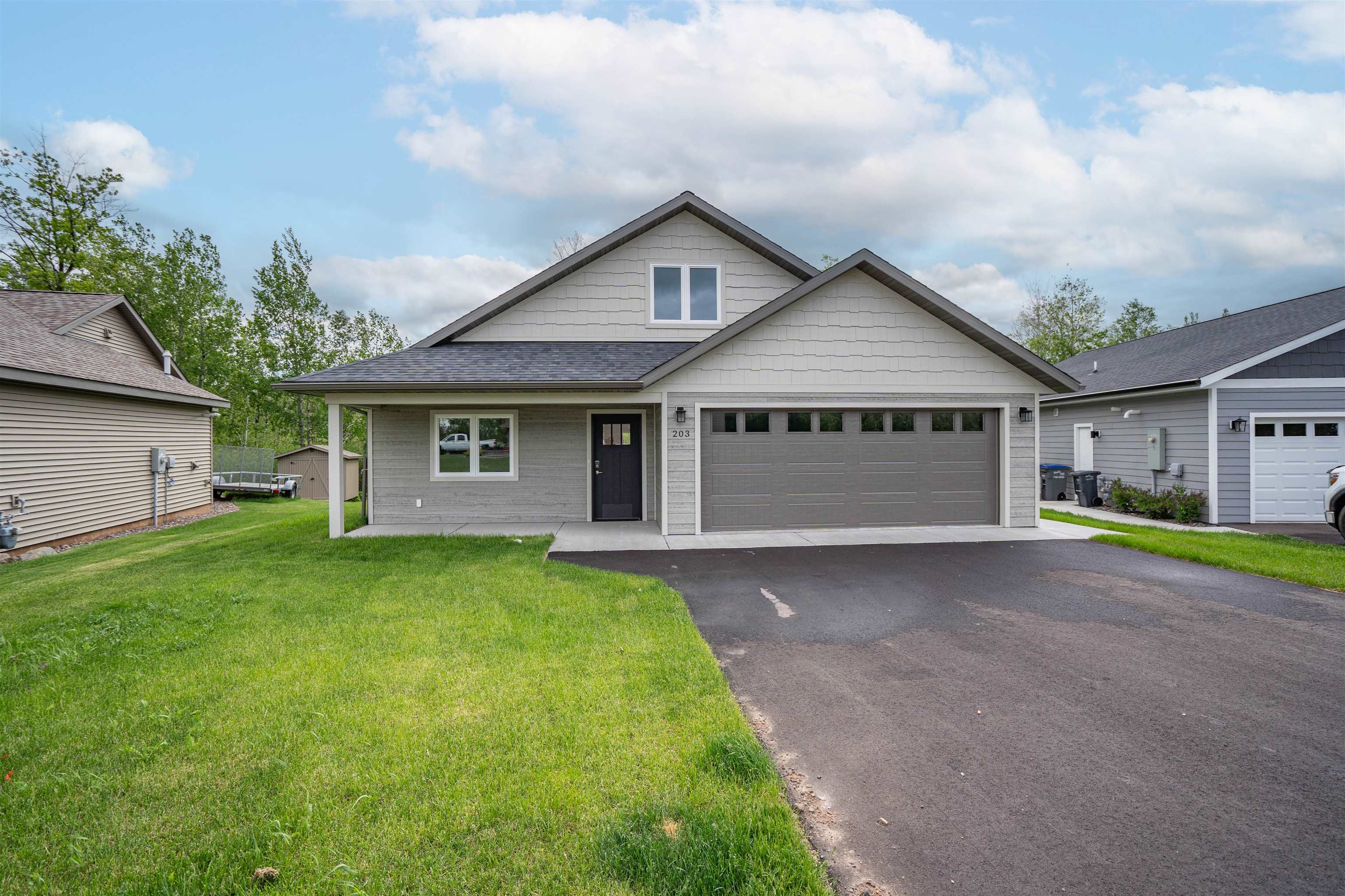 203 COFFEE CREEK BLVD, DULUTH, MN 55811 Hillman Realty & Appraisal