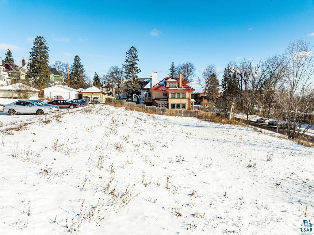 xxx E 2nd St, Duluth, MN 55812 Listing Photo  11