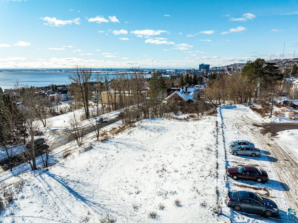 xxx E 2nd St, Duluth, MN 55812 Listing Photo  7
