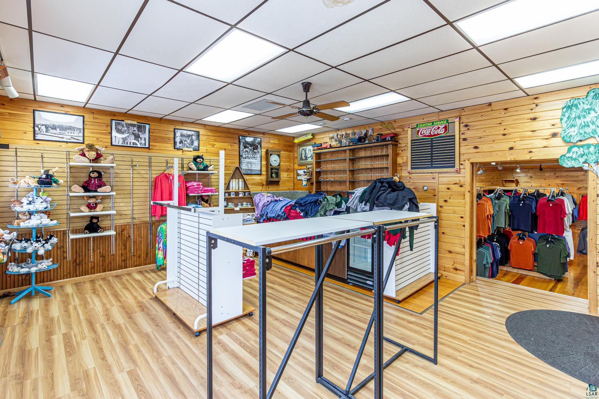 137 E Sheridan St, Ely, MN 55731 Listing Photo  3