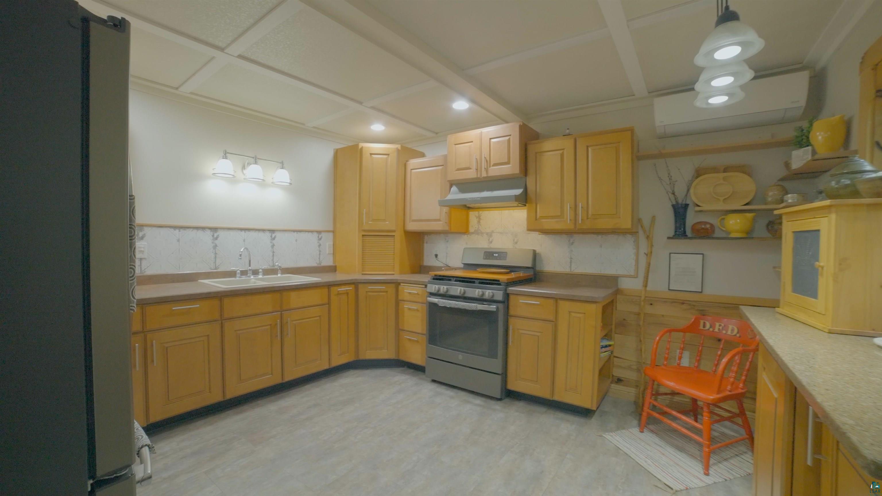 3835 S Lake Rd, Moose Lake, MN 55767 Listing Photo  7