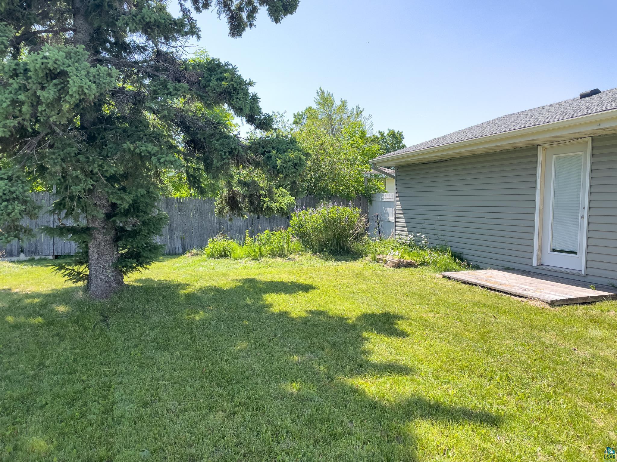 53 Edwards Dr, Silver Bay, MN 55614 Listing Photo  4