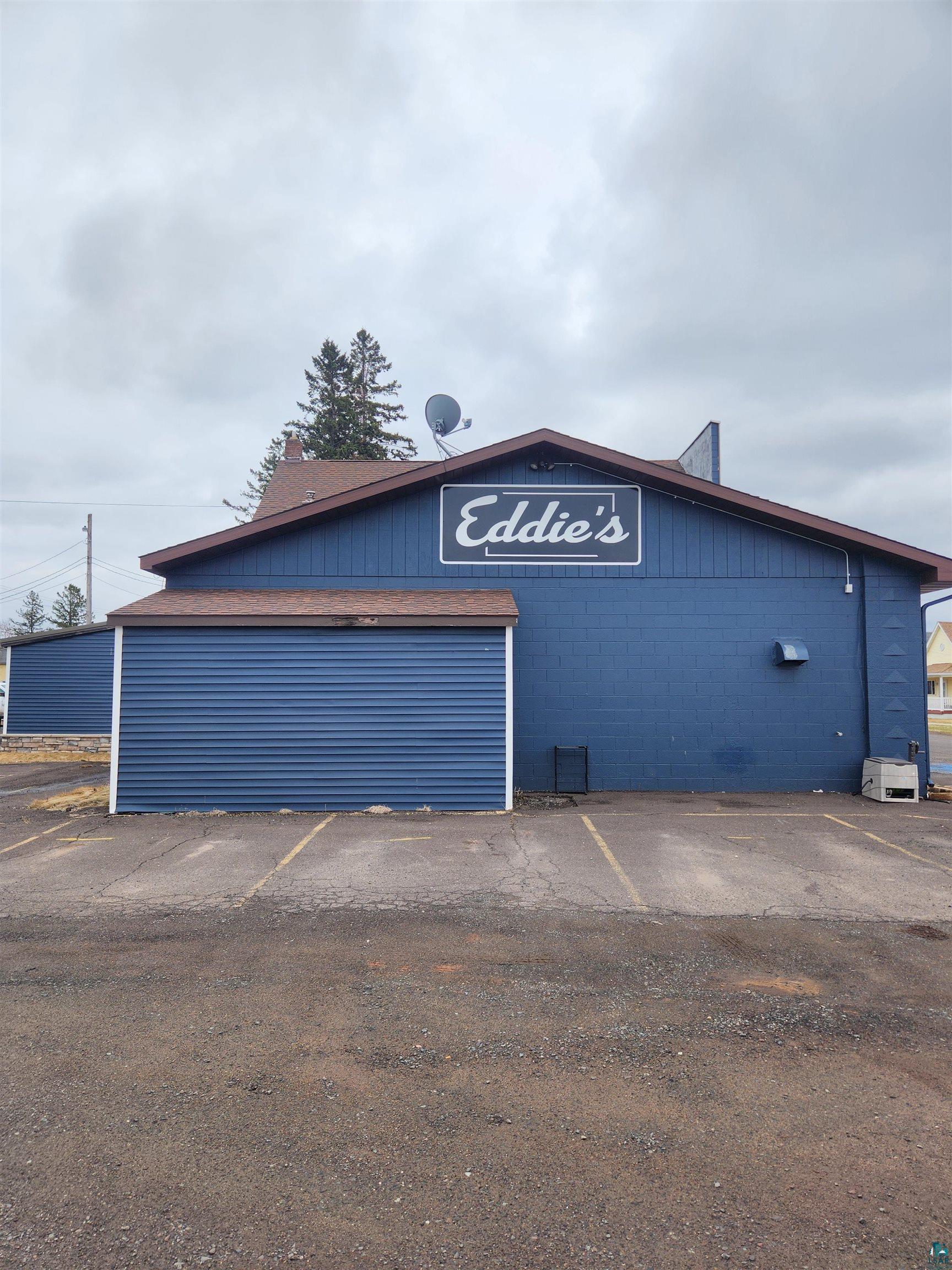 5221 E 4th St, Superior, WI 54880 Listing Photo  3