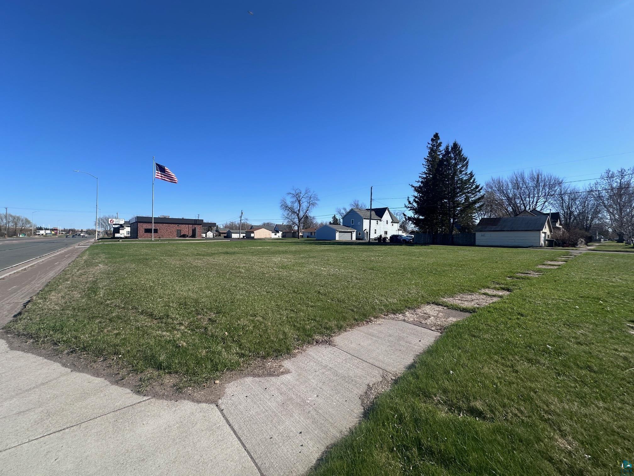 2802 E 2nd St, Superior, WI 54880 Listing Photo  2