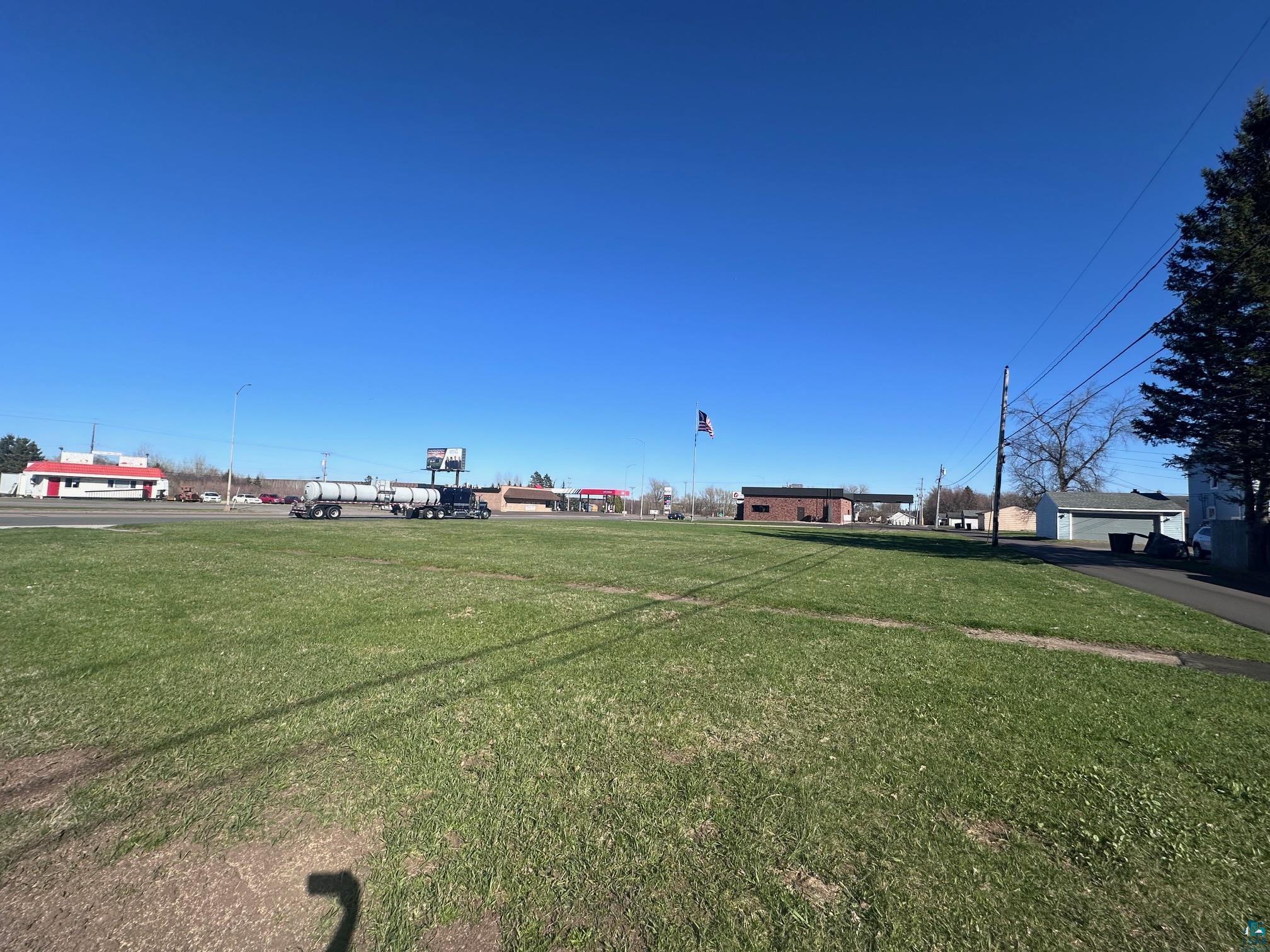 2802 E 2nd St, Superior, WI 54880 Listing Photo  8