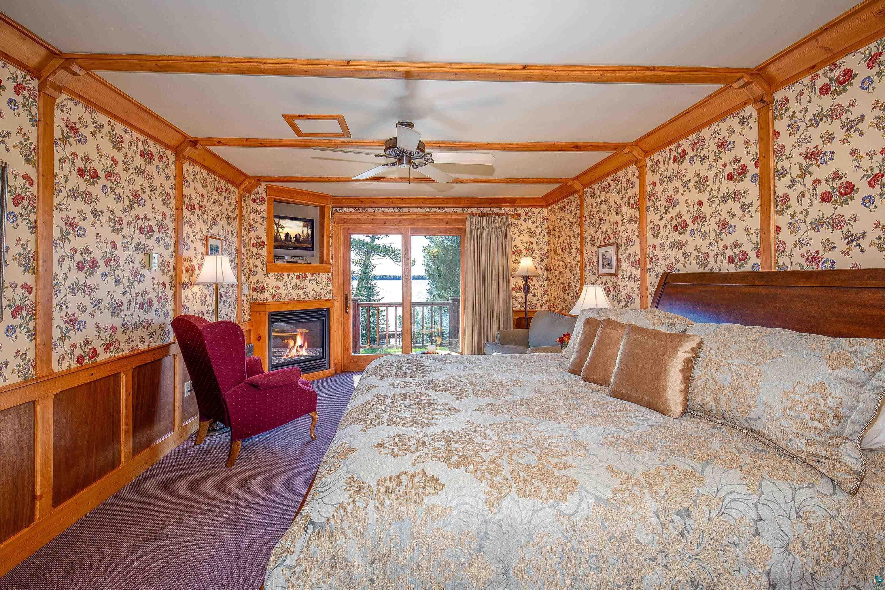 89405 Jack Pine Rd, Cornucopia, WI 54827 Listing Photo  30