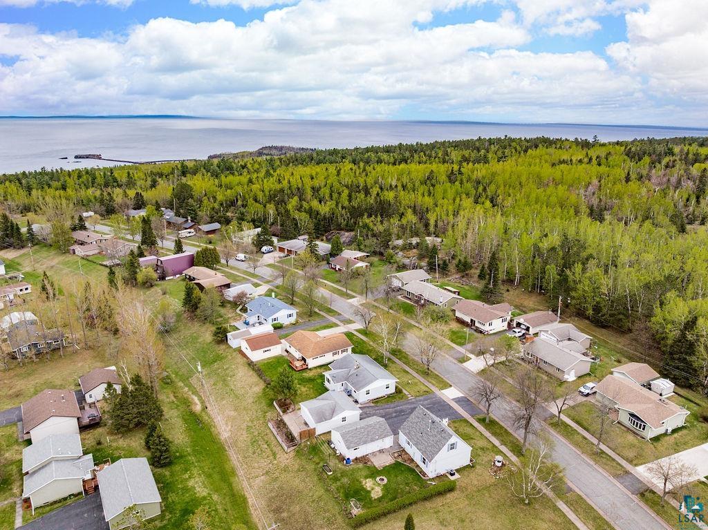 33 Nelson Dr, Silver Bay, MN 55614 Listing Photo  32