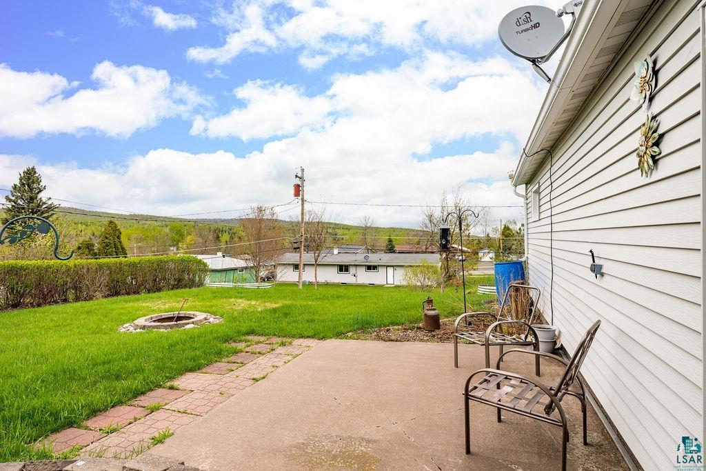 33 Nelson Dr, Silver Bay, MN 55614 Listing Photo  9