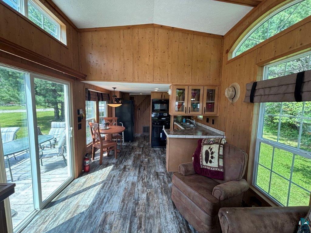 9436 Bear Ridge Dr, Orr, MN 55771 Listing Photo  6