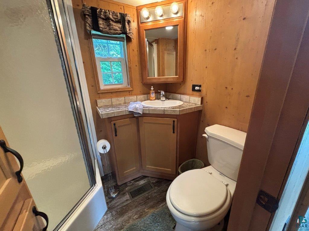 9436 Bear Ridge Dr, Orr, MN 55771 Listing Photo  9