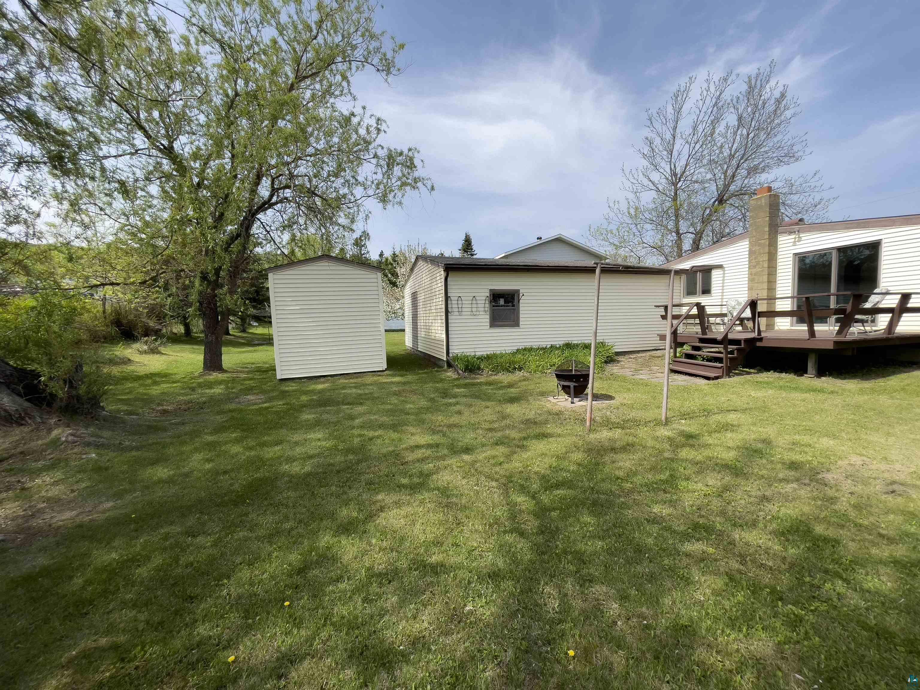 41 Bell Cr, Silver Bay, MN 55614 Listing Photo  3
