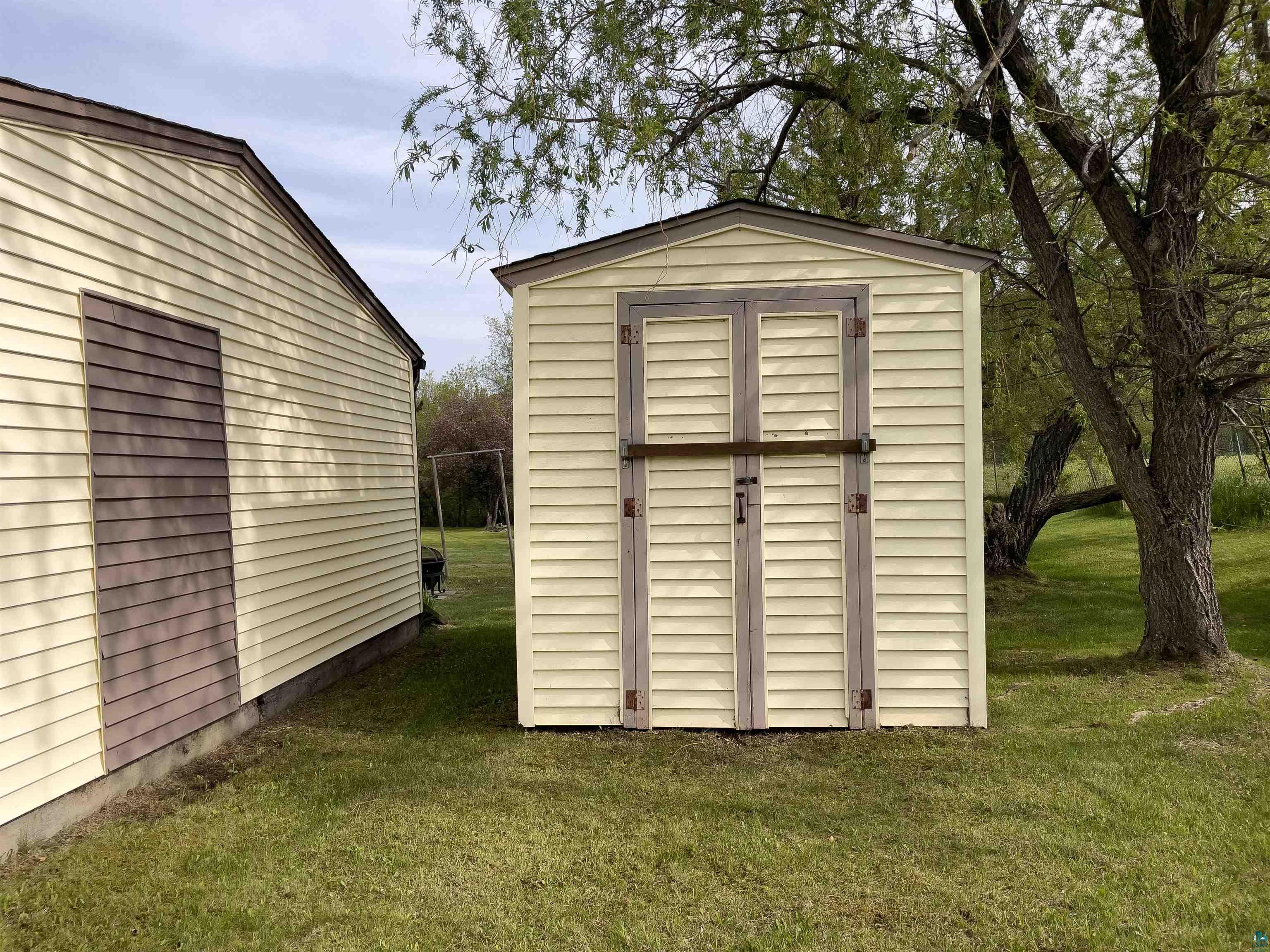 41 Bell Cr, Silver Bay, MN 55614 Listing Photo  37