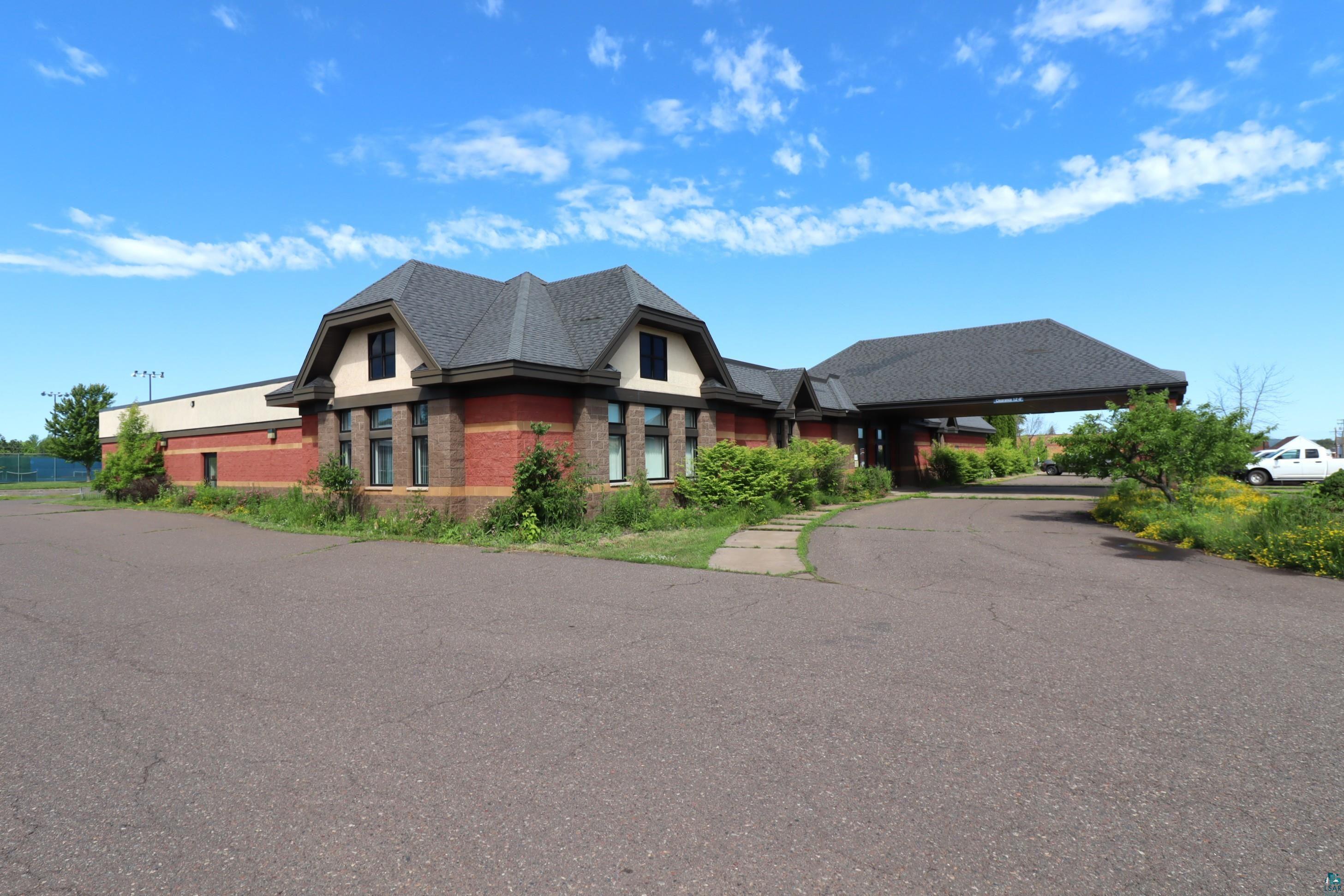 415 Ellis Ave, Ashland, WI 54806 Listing Photo  2