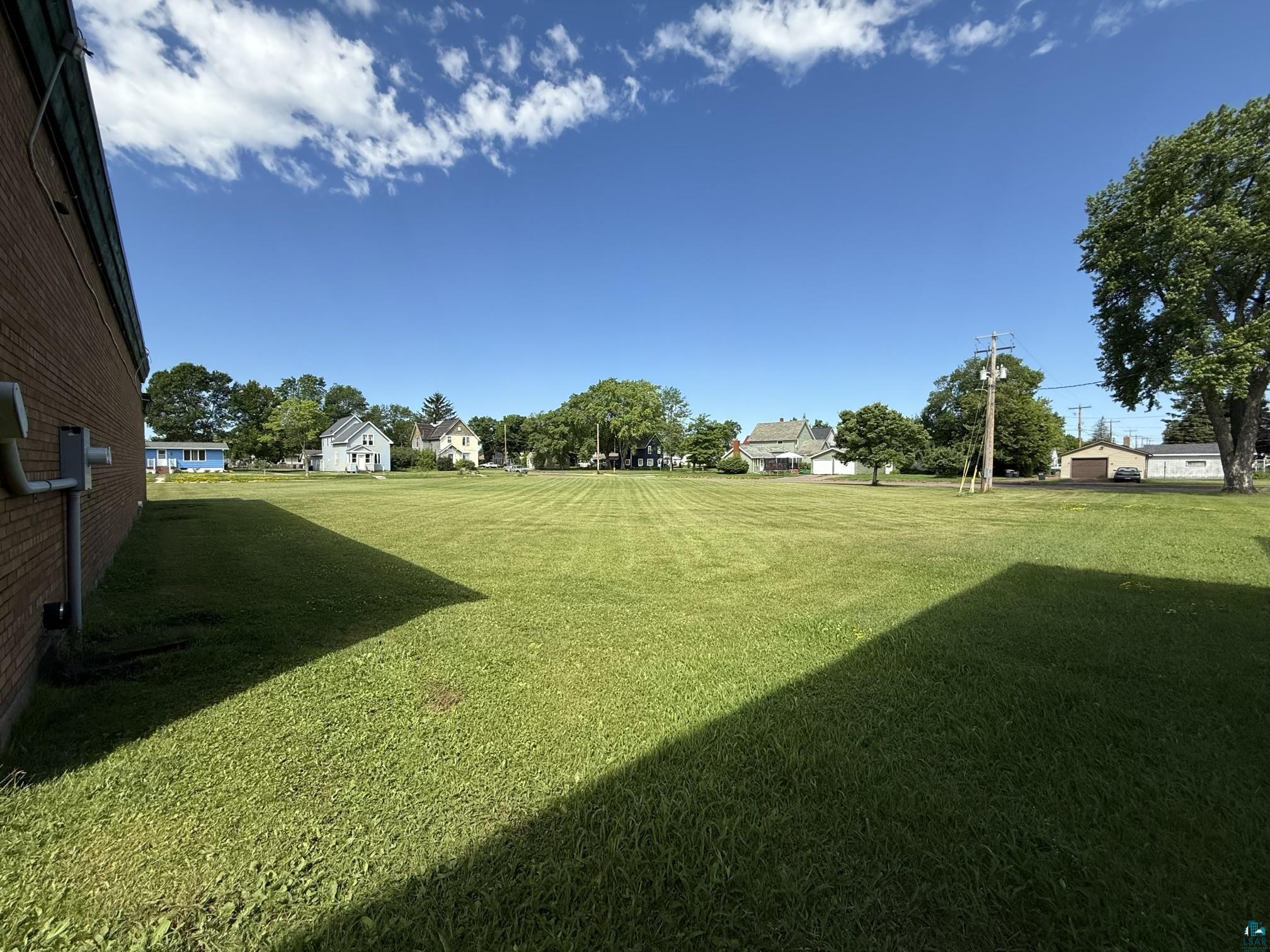 315 W 10th St, Ashland, WI 54806 Listing Photo  49