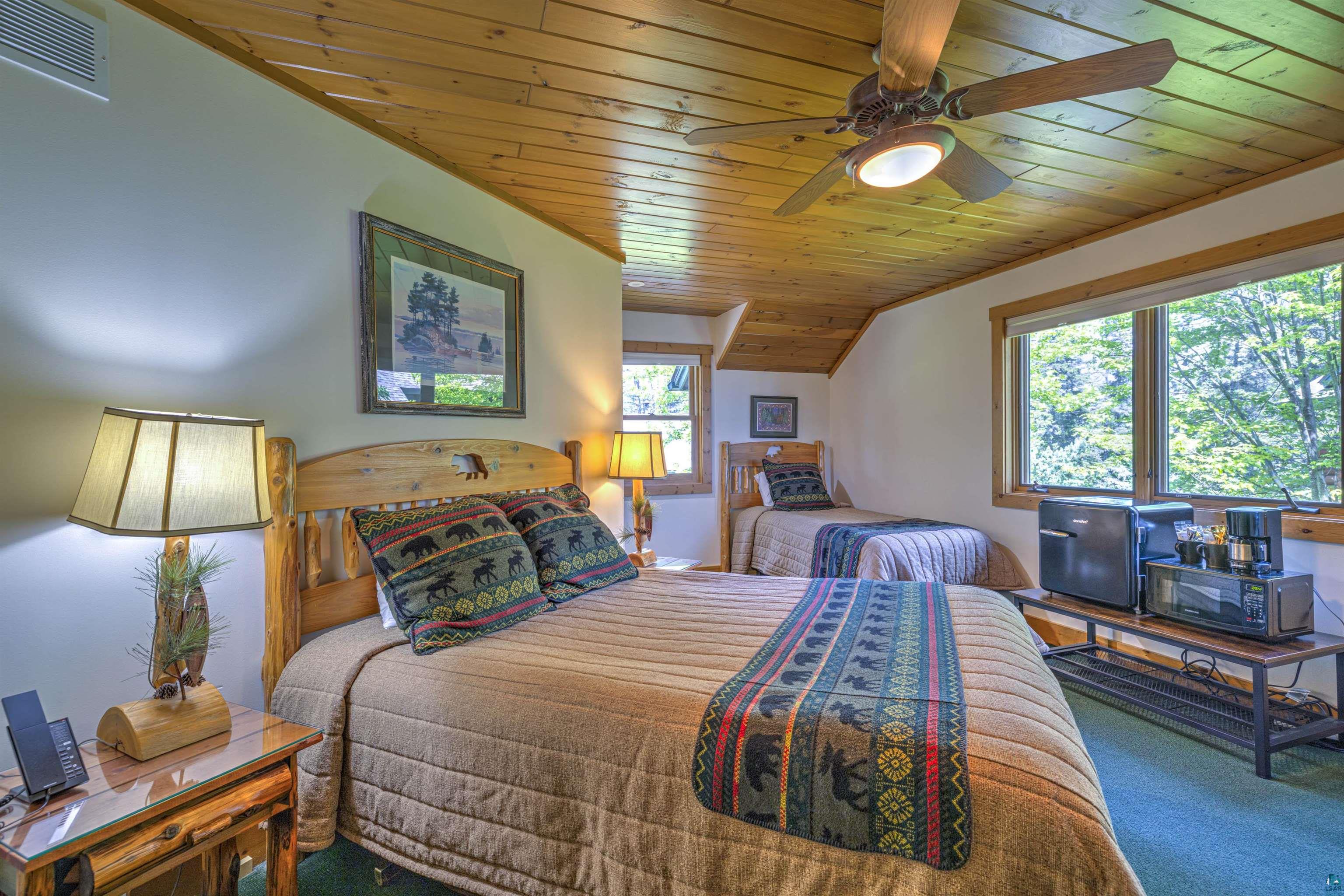 2826 Highway 61, #410A, Two Harbors, MN 55616 Listing Photo  21