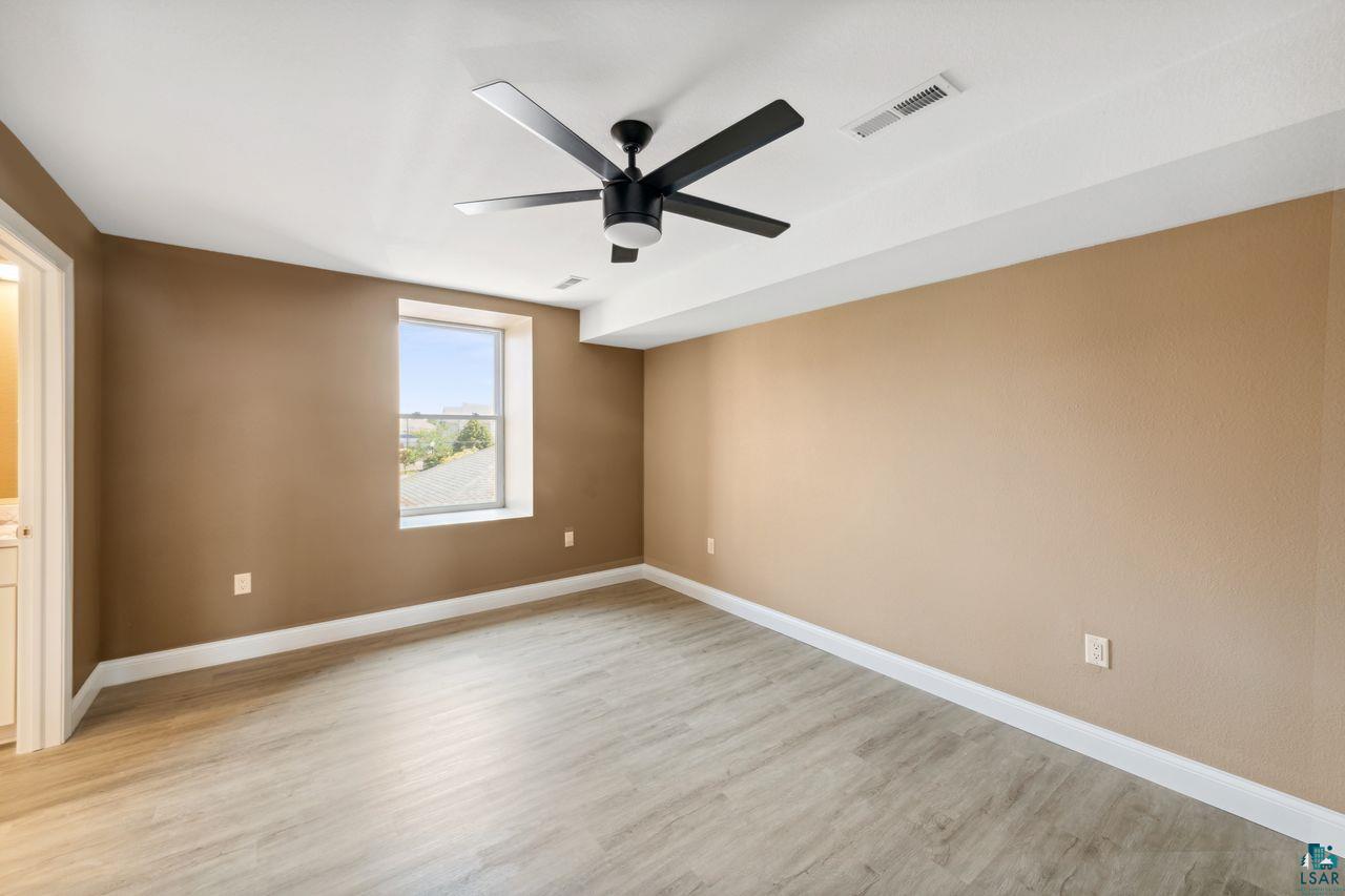 208 3rd Ave W, #201, Ashland, WI 54806 Listing Photo  12