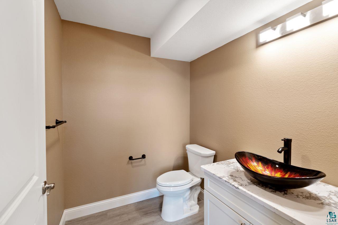 208 3rd Ave W, #201, Ashland, WI 54806 Listing Photo  18