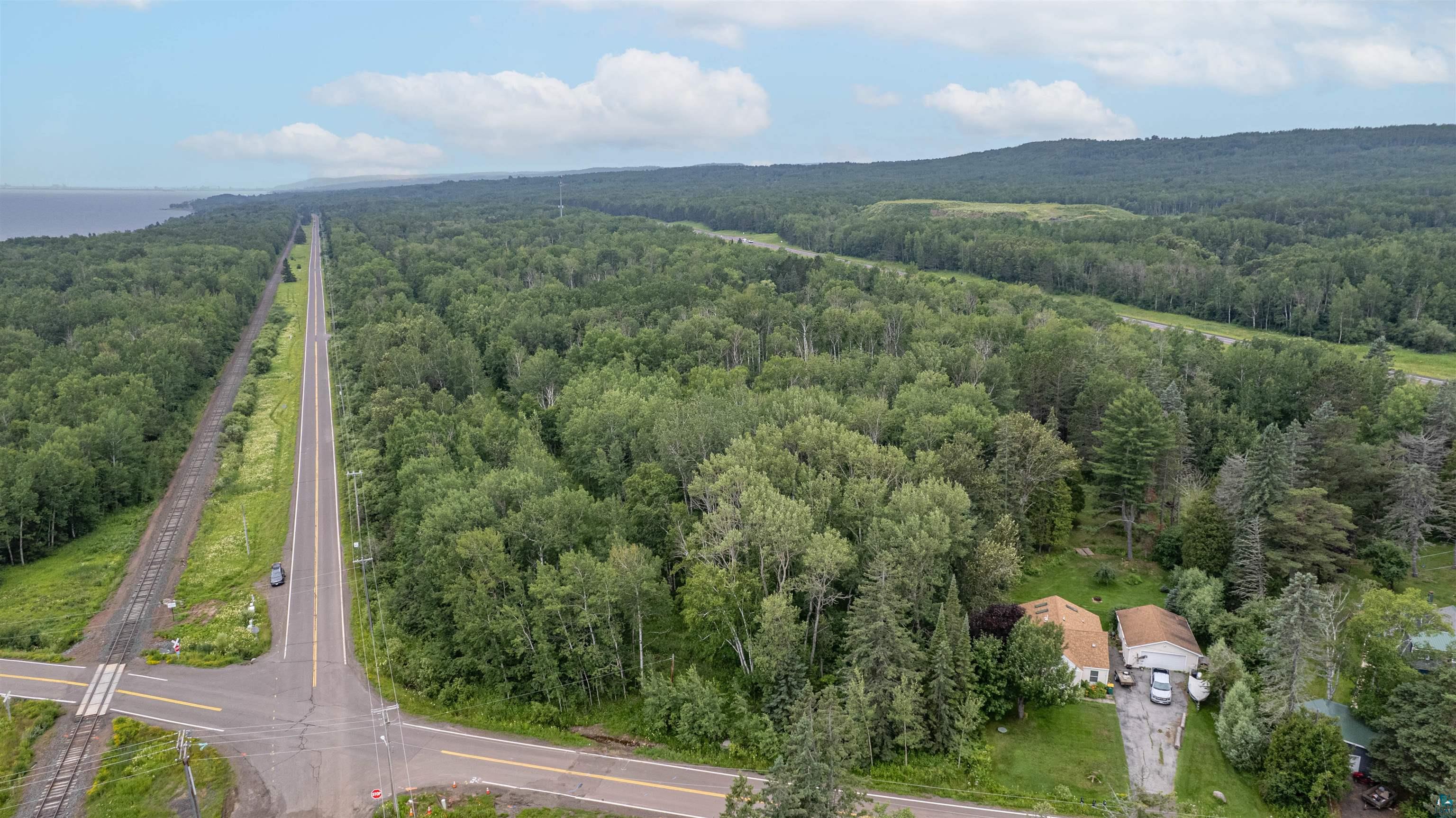 XXXX Lakewood Rd, Duluth, MN 55804 Listing Photo  5