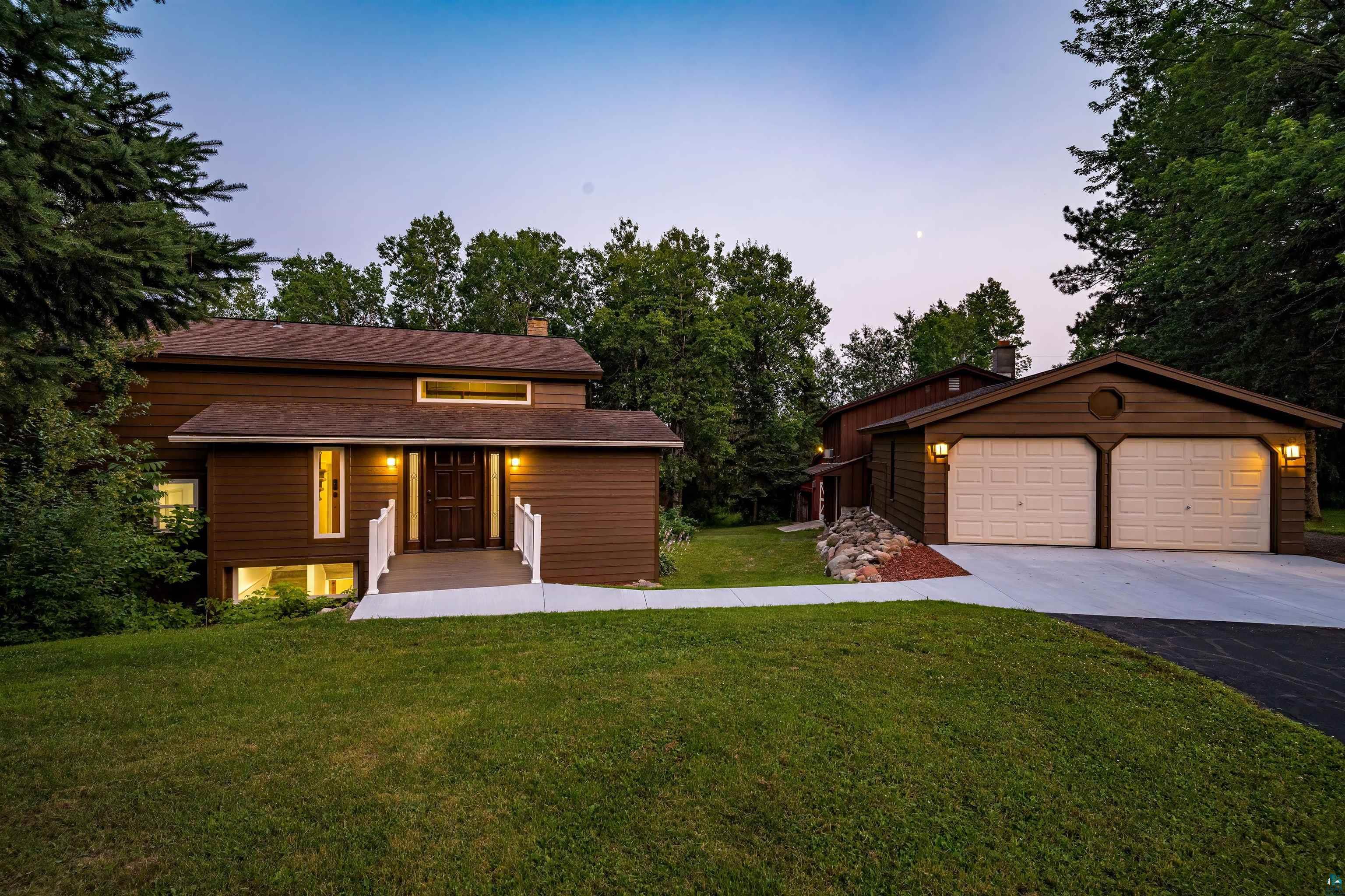 29 N Ridge Rd, Esko, MN 55733 Listing Photo  3