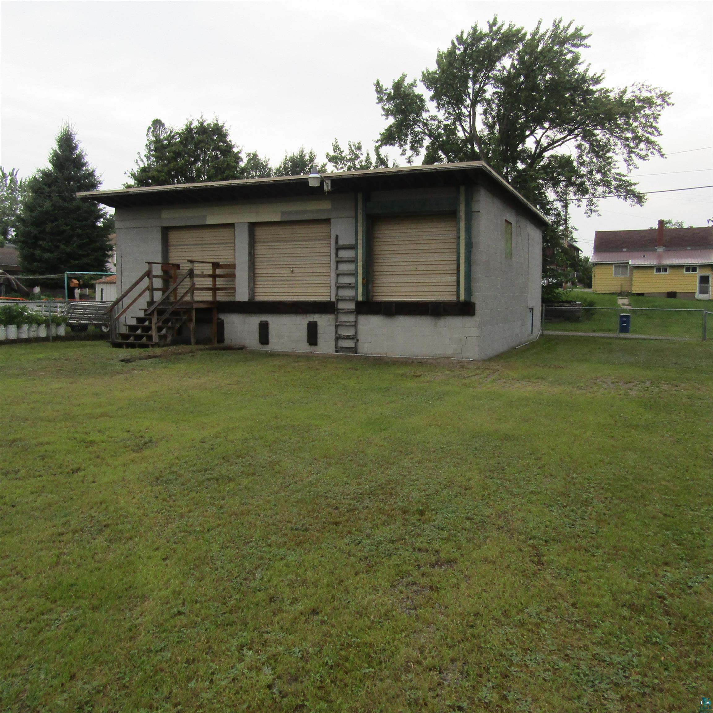 321 W Shagawa Rd, Ely, MN 55731 Listing Photo  3