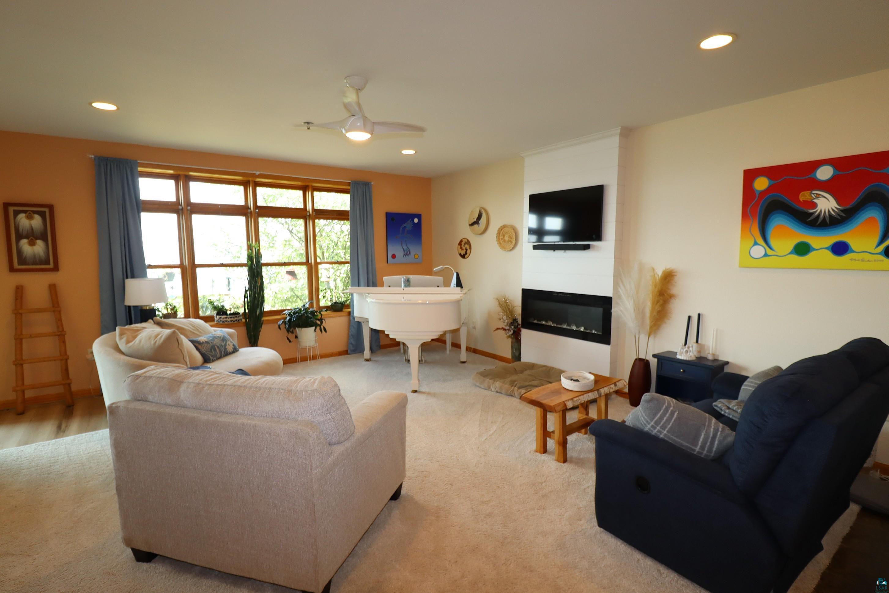 2729 Lake Shore Dr E, #4, Ashland, WI 54806 Listing Photo  15