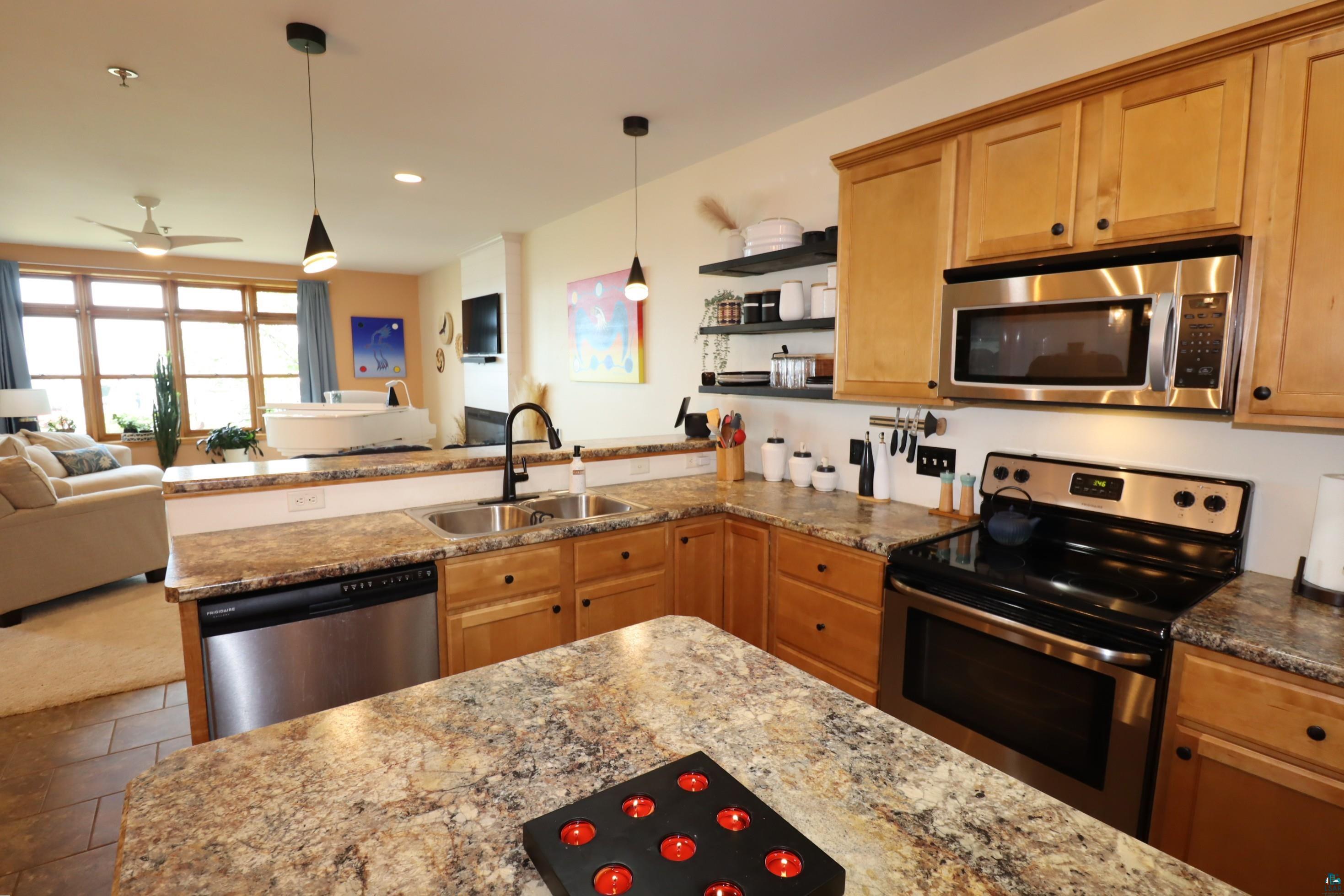 2729 Lake Shore Dr E, #4, Ashland, WI 54806 Listing Photo  20