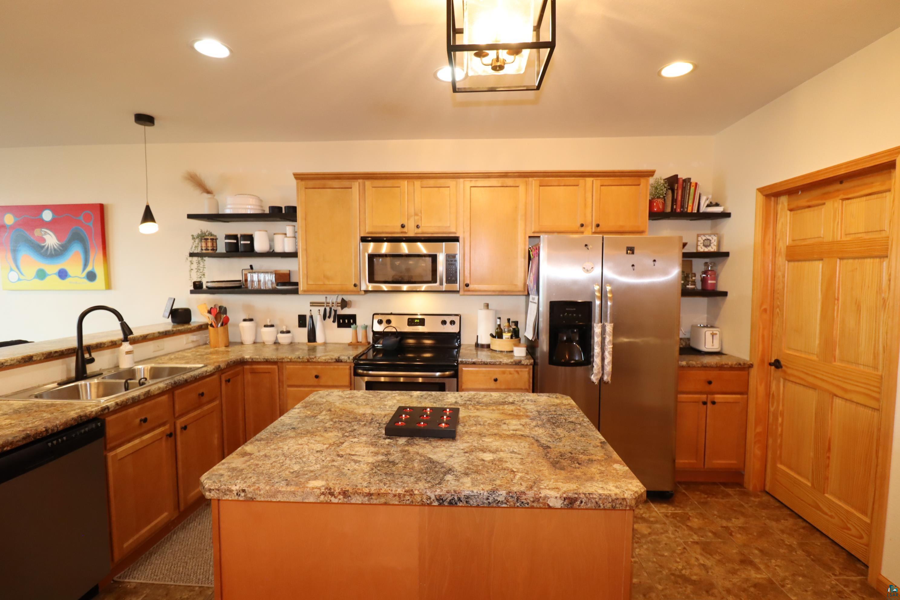 2729 Lake Shore Dr E, #4, Ashland, WI 54806 Listing Photo  24