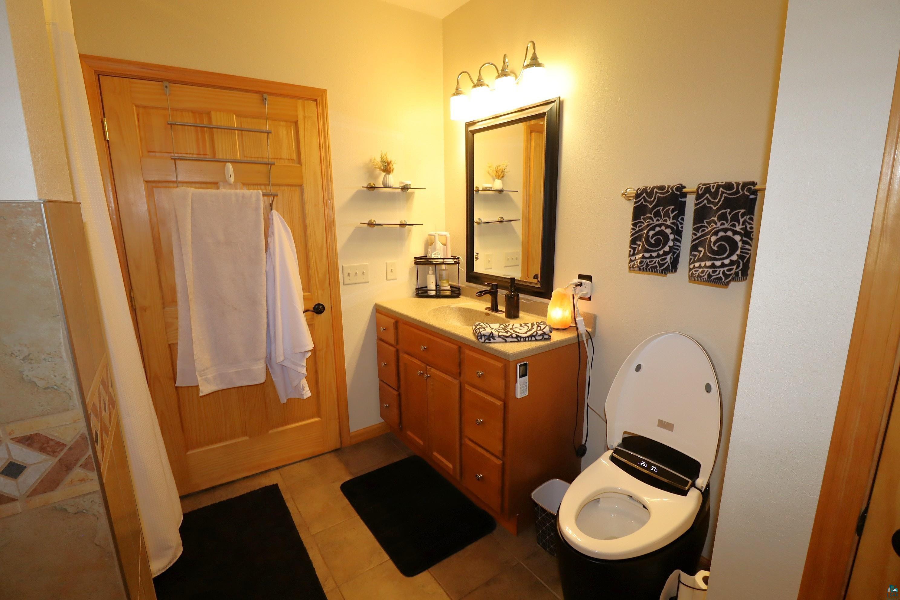 2729 Lake Shore Dr E, #4, Ashland, WI 54806 Listing Photo  28