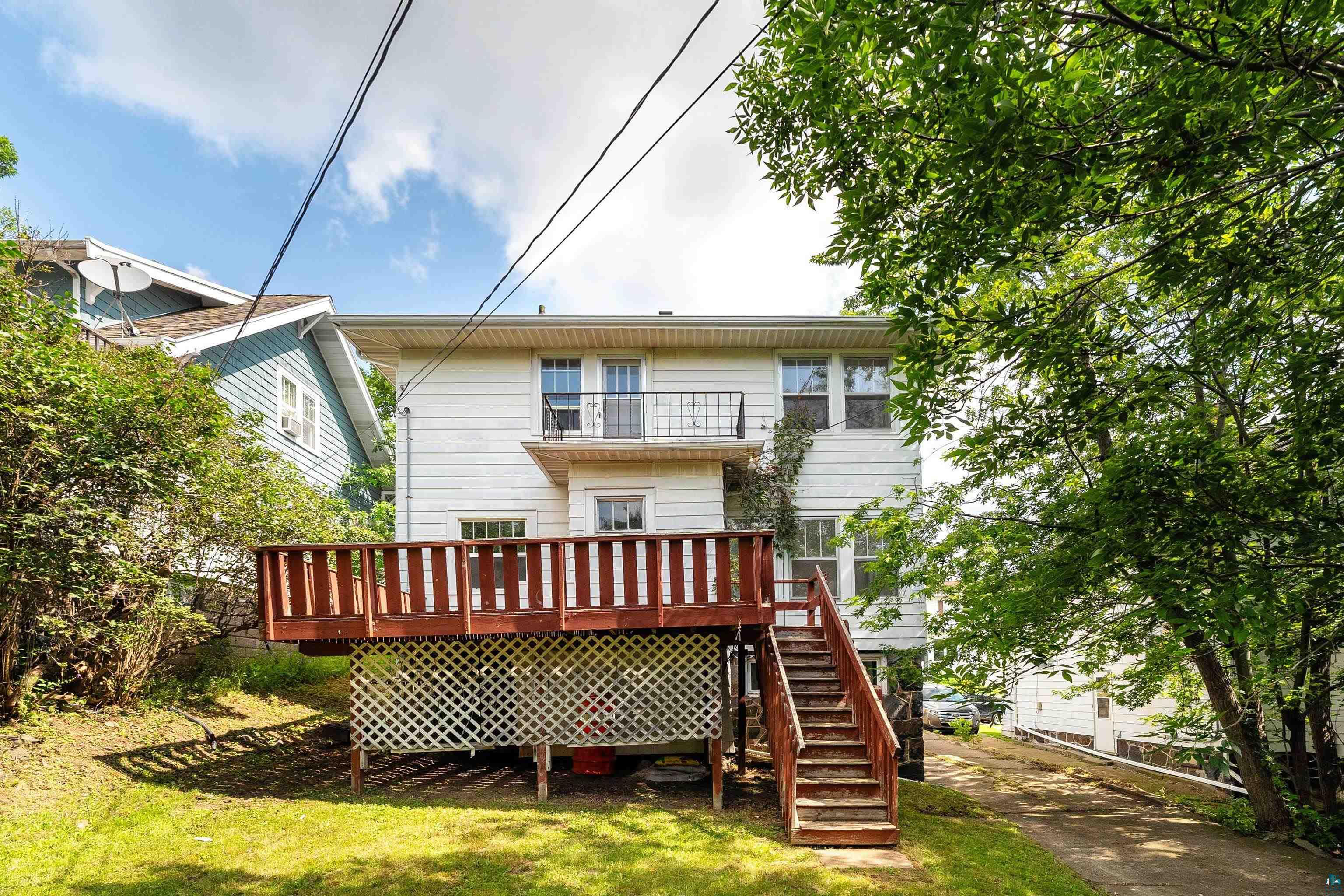 719 N 16th Ave E, Duluth, MN 55812 Listing Photo  3