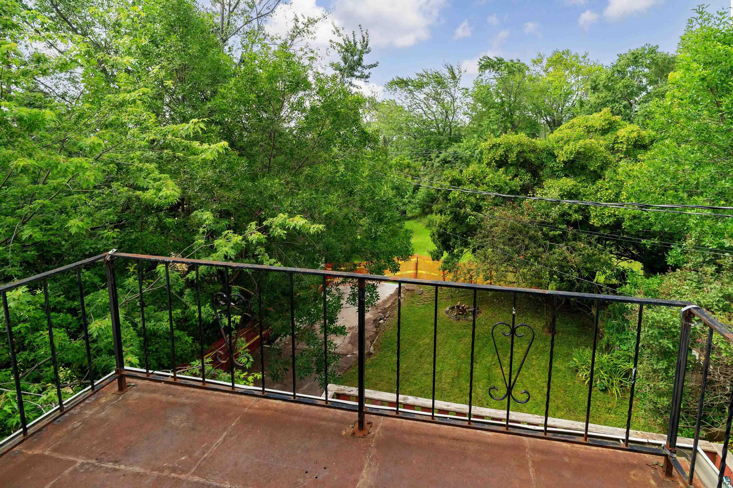 719 N 16th Ave E, Duluth, MN 55812 Listing Photo  22