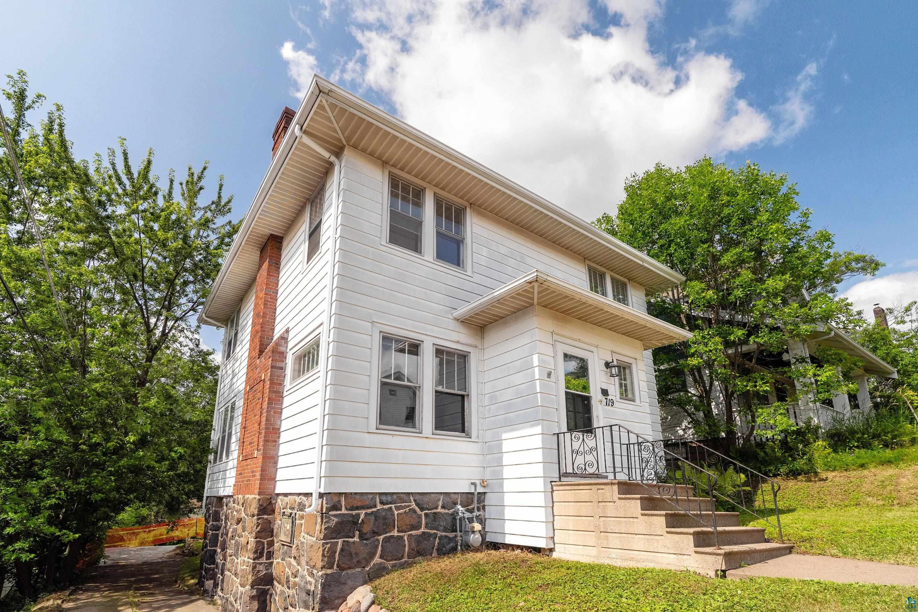 719 N 16th Ave E, Duluth, MN 55812 Listing Photo  38