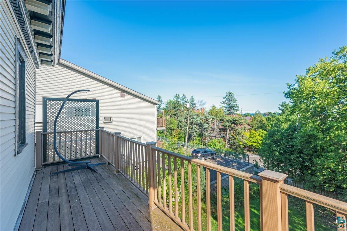 1616 E 1st St, Duluth, MN 55812 Listing Photo  29